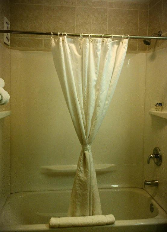 Americas Best Value Inn - Goldsboro Room photo