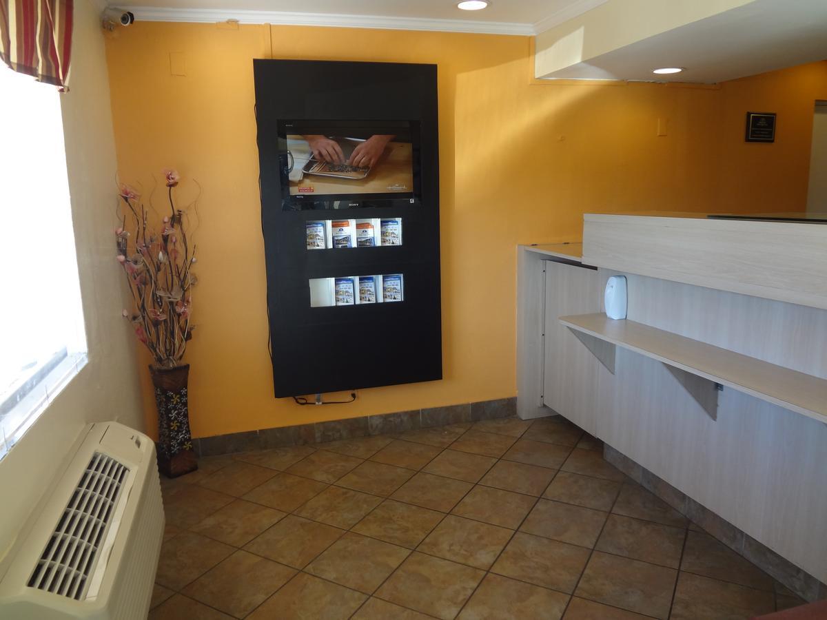 Americas Best Value Inn - Goldsboro Exterior photo