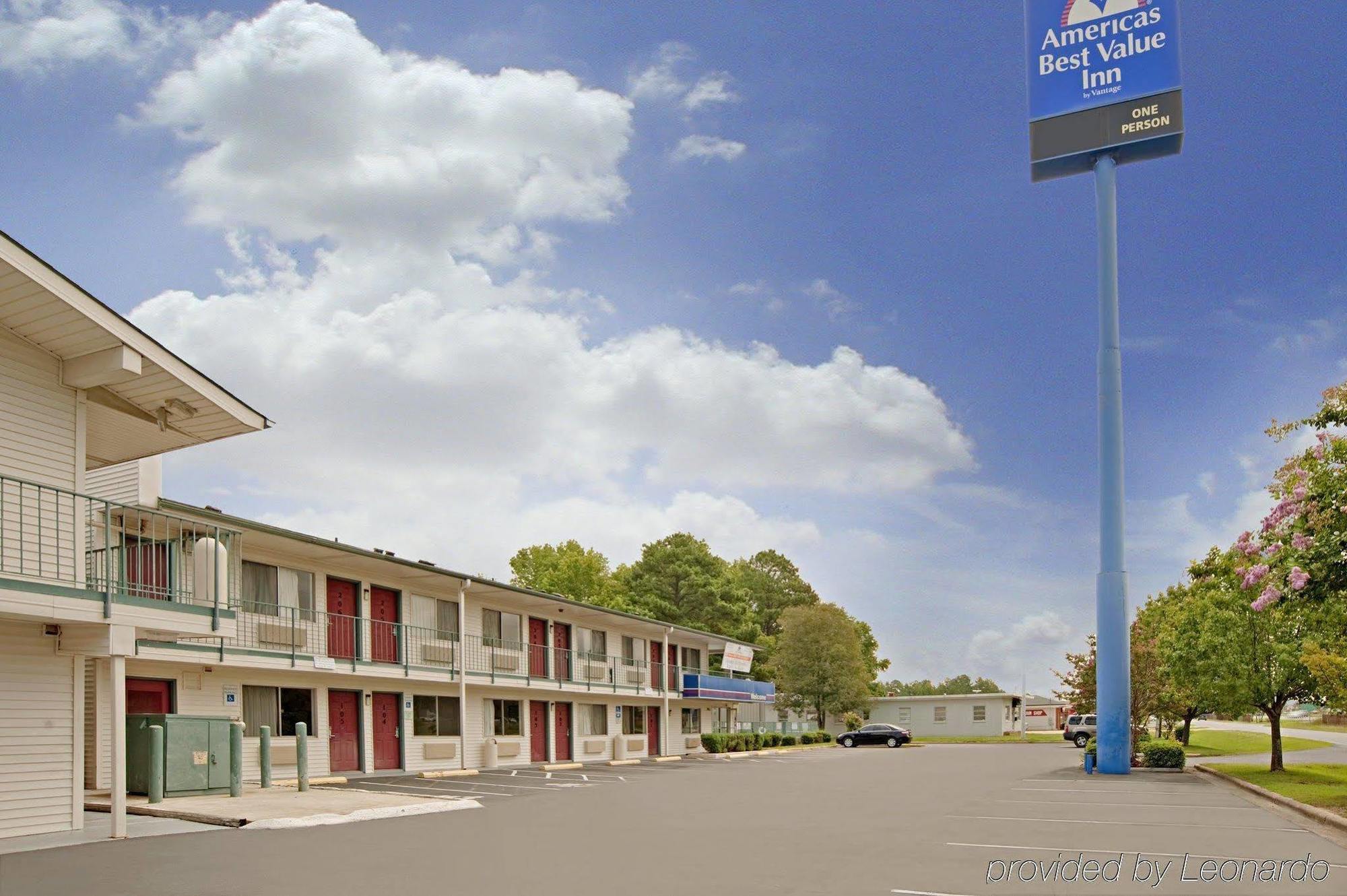 Americas Best Value Inn - Goldsboro Exterior photo