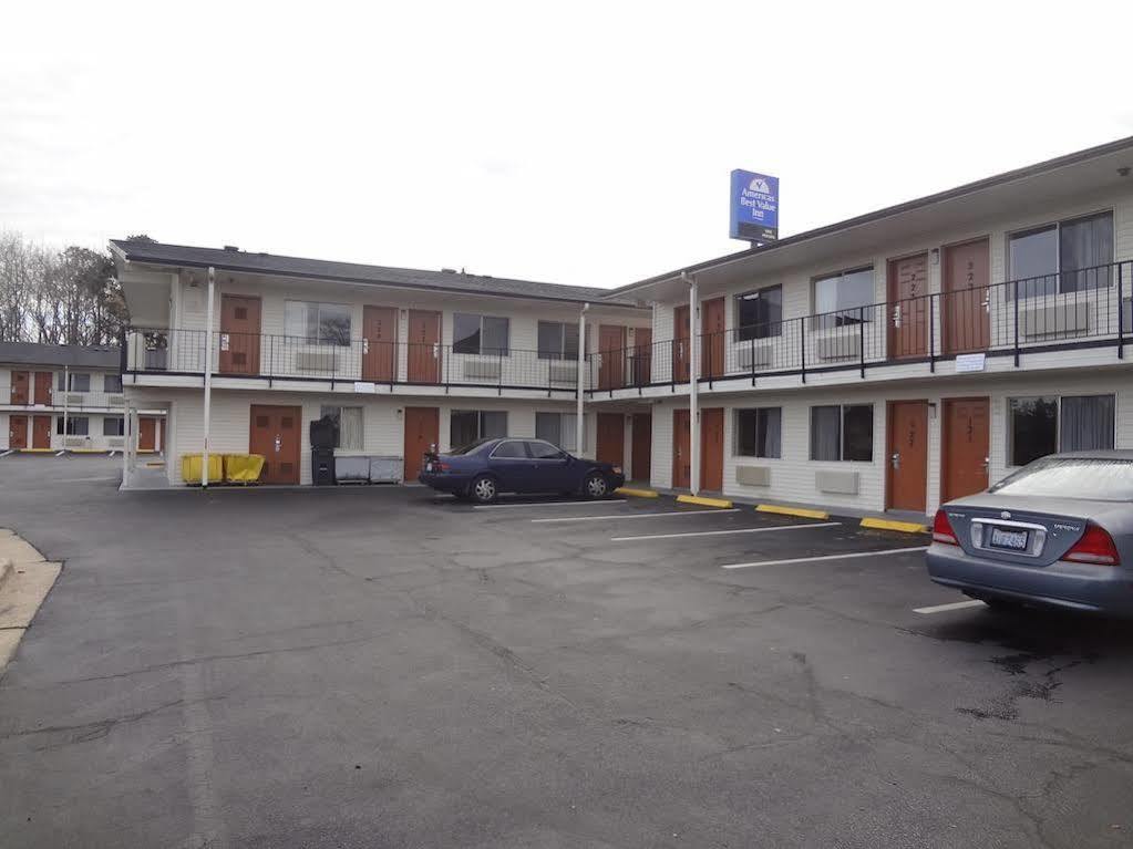 Americas Best Value Inn - Goldsboro Exterior photo
